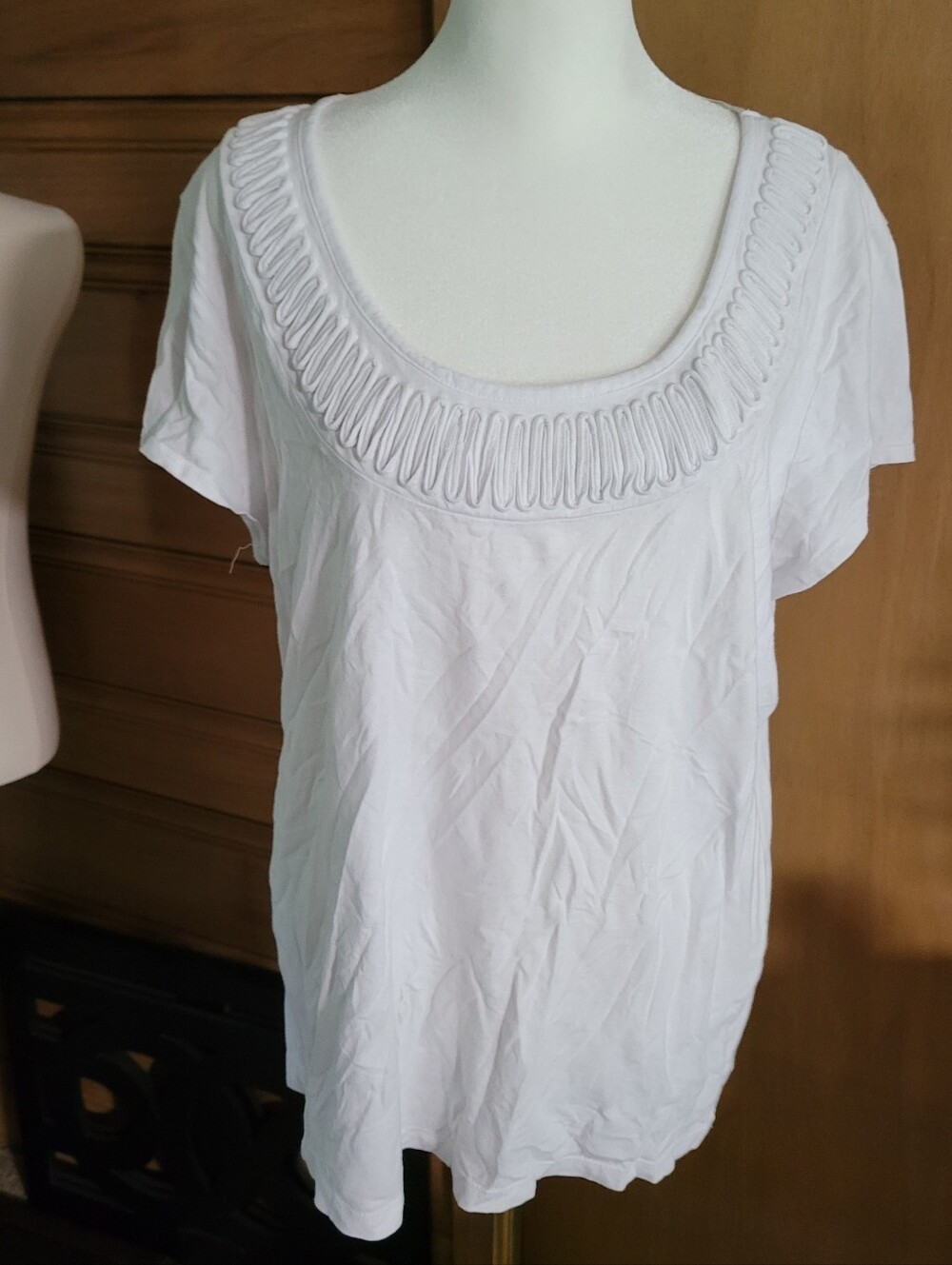 Women's White Scoop Neck Short Sleeve Top with Embroidered Yoke